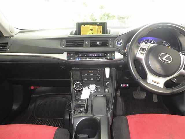 LEXUS CT 2012