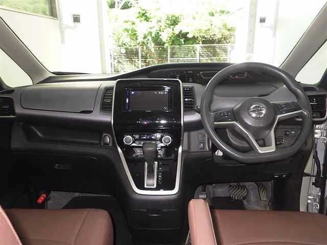 NISSAN SERENA 2016