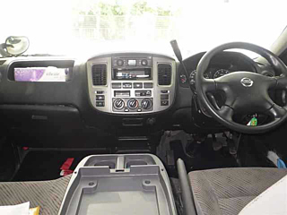 NISSAN CARAVAN BUS 2012