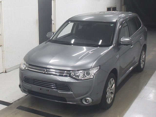 MITSUBISHI OUTLANDER PHEV 2014