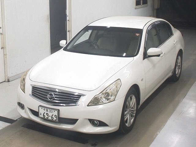 NISSAN SKYLINE 2011