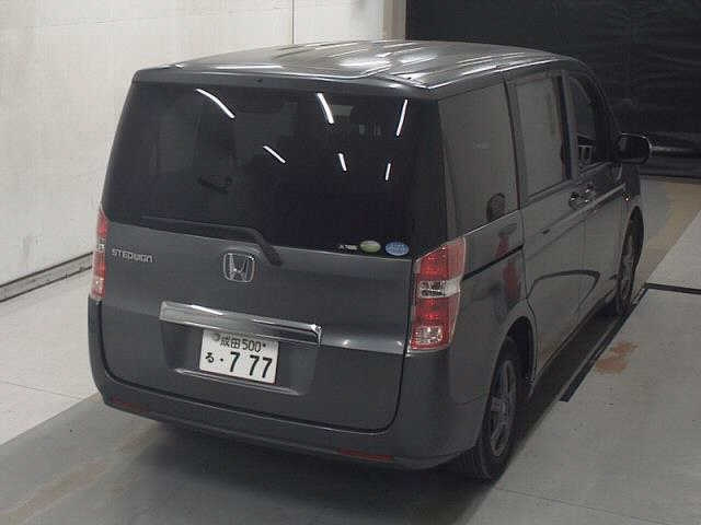 HONDA STEP WAGON 2009