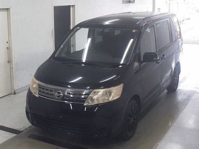 NISSAN SERENA 2010