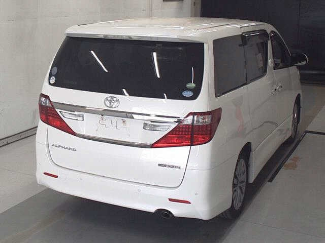 TOYOTA ALPHARD 2014