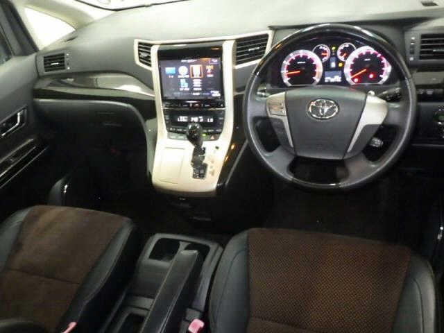 TOYOTA ALPHARD 2014