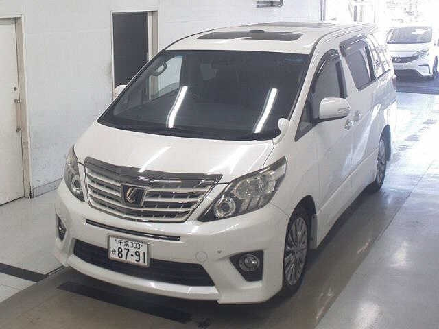 TOYOTA ALPHARD 2014