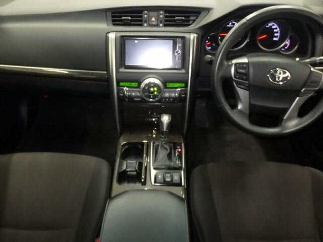 TOYOTA MARK X 2014
