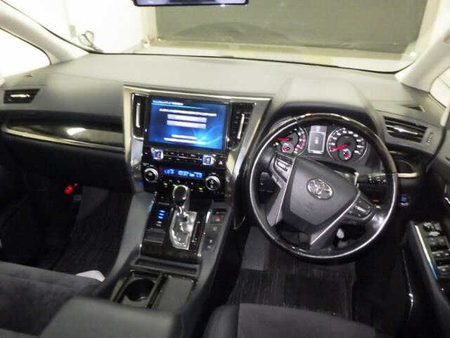 TOYOTA ALPHARD 2017