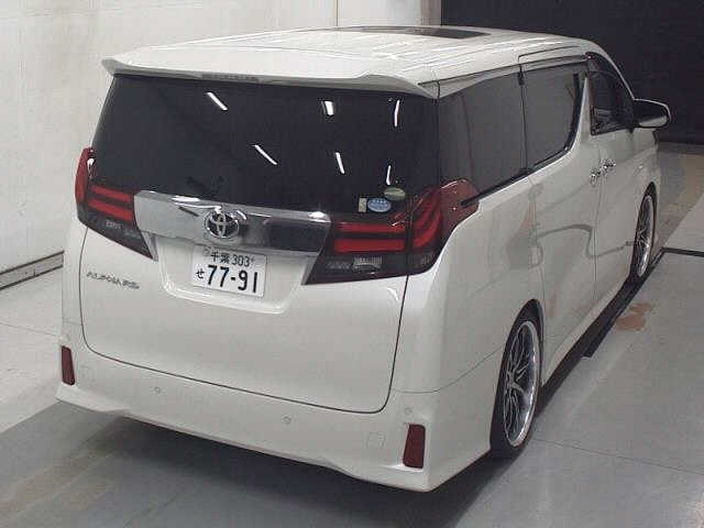 TOYOTA ALPHARD 2017