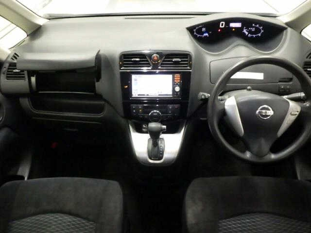 NISSAN SERENA 2015
