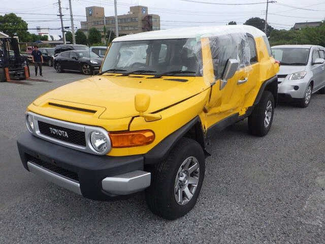 TOYOTA FJ CRUISER 2017