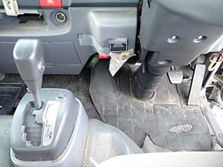 ISUZU ELF 2014