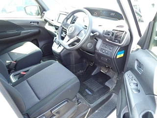 NISSAN SERENA 2020