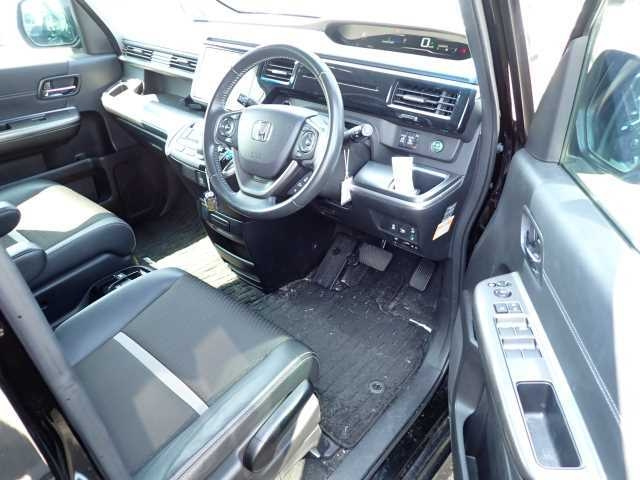 HONDA STEP WAGON 2018