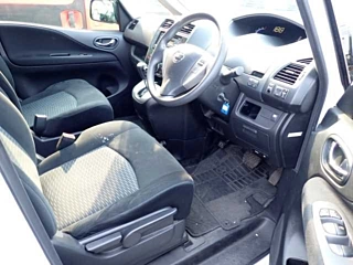 NISSAN SERENA 2012