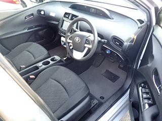 TOYOTA PRIUS 2018