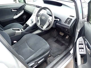 TOYOTA PRIUS 2012