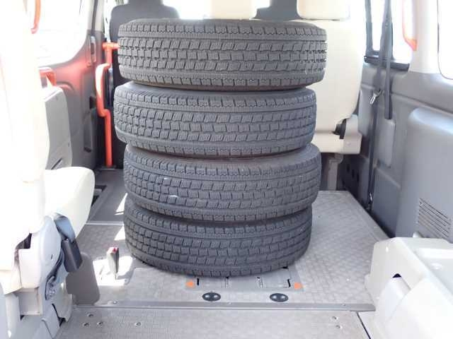 NISSAN CARAVAN VAN 2016