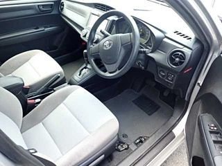 TOYOTA COROLLA AXIO 2016