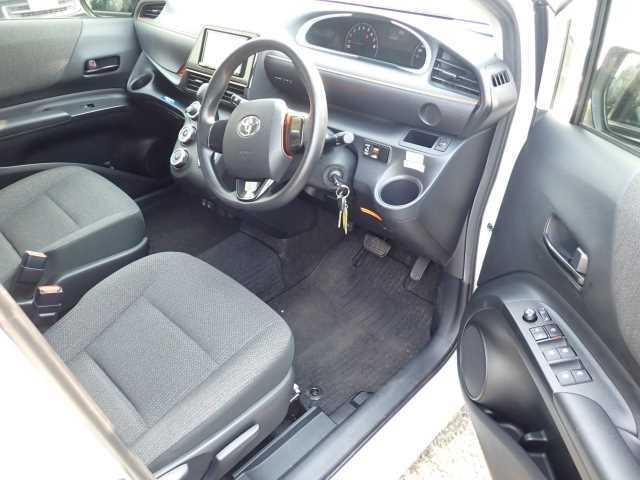 TOYOTA SIENTA 2019