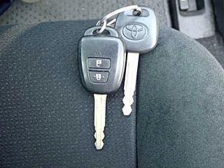 TOYOTA COROLLA AXIO 2018