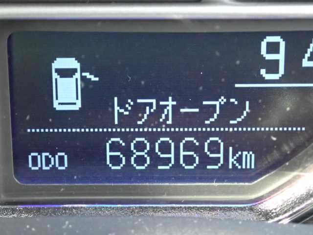 TOYOTA COROLLA FIELDER 2019