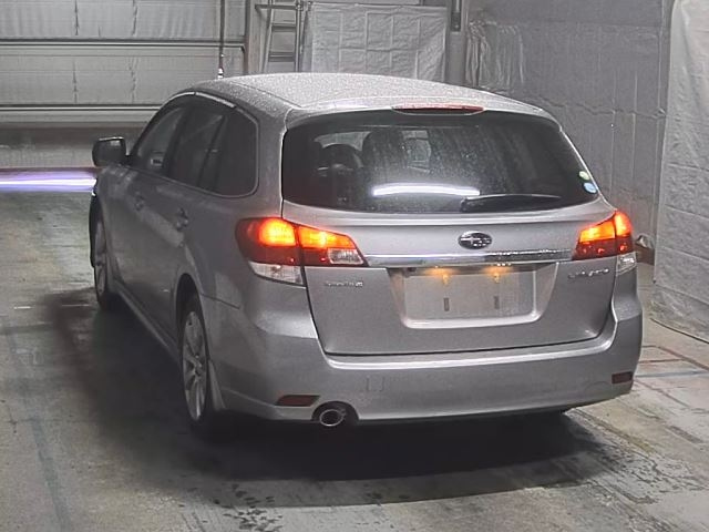 SUBARU LEGACY 2010