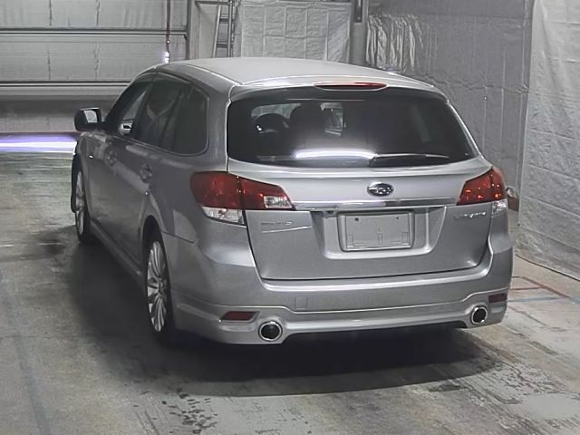 SUBARU LEGACY 2010