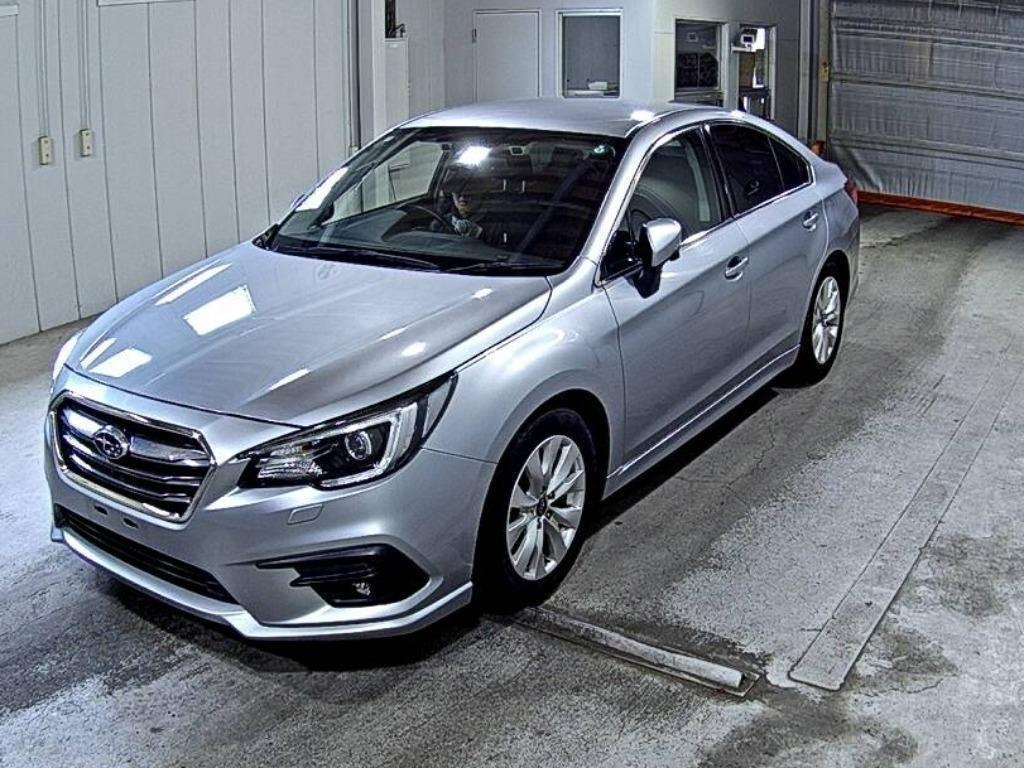 SUBARU LEGACY B4 2018