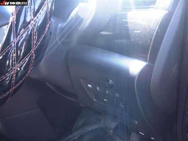 NISSAN ELGRAND 2013