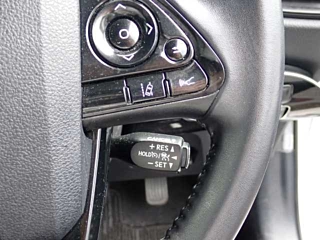 TOYOTA PRIUS 2020