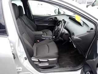 TOYOTA PRIUS 2020