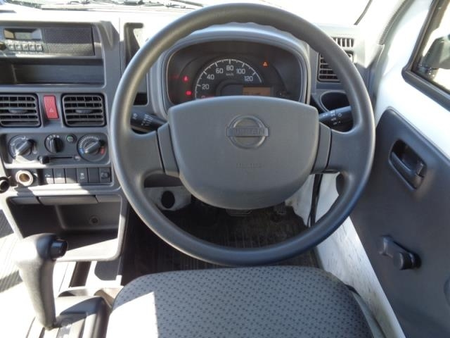 NISSAN CLIPPER TRUCK 2020