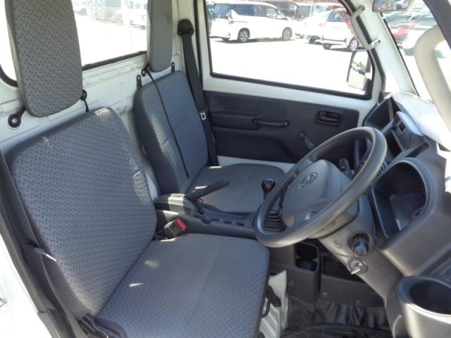 NISSAN CLIPPER TRUCK 2017