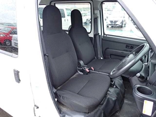 DAIHATSU HIJET VAN 2019
