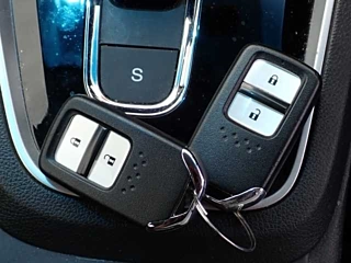 HONDA SHUTTLE 2018
