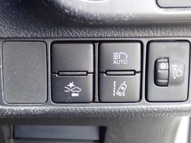 TOYOTA COROLLA AXIO 2018