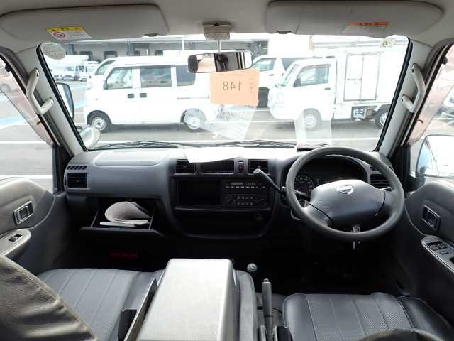 NISSAN VANETTE VAN 2012