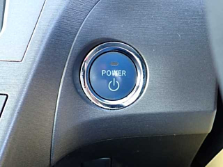 TOYOTA PRIUS 2014