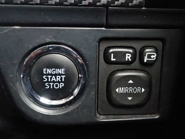 TOYOTA COROLLA FIELDER 2013