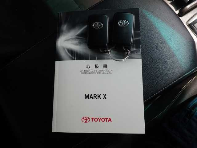 TOYOTA MARK X 2016