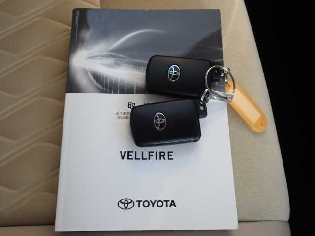 TOYOTA VELLFIRE 2020