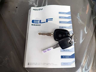 ISUZU ELF 2013