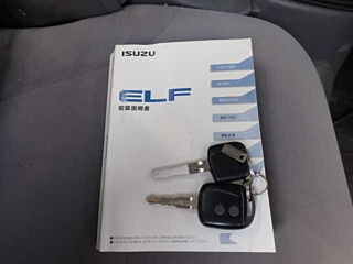 ISUZU ELF 2013