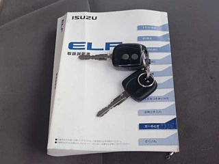 ISUZU ELF 2013