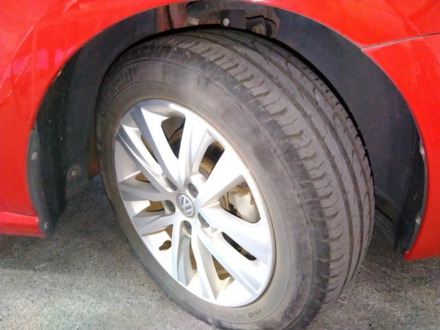 VOLKSWAGEN POLO 2016