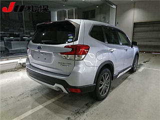 Заказать SUBARU FORESTER