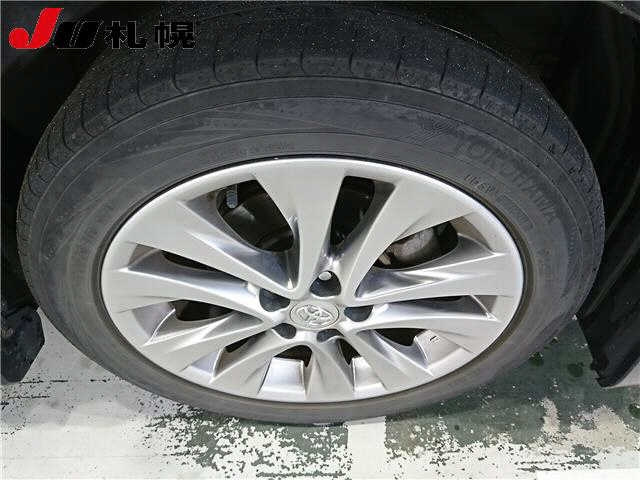 TOYOTA VELLFIRE 2011