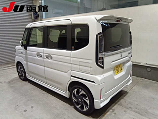 Заказать SUZUKI SPACIA