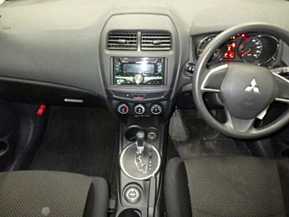 MITSUBISHI RVR 2014